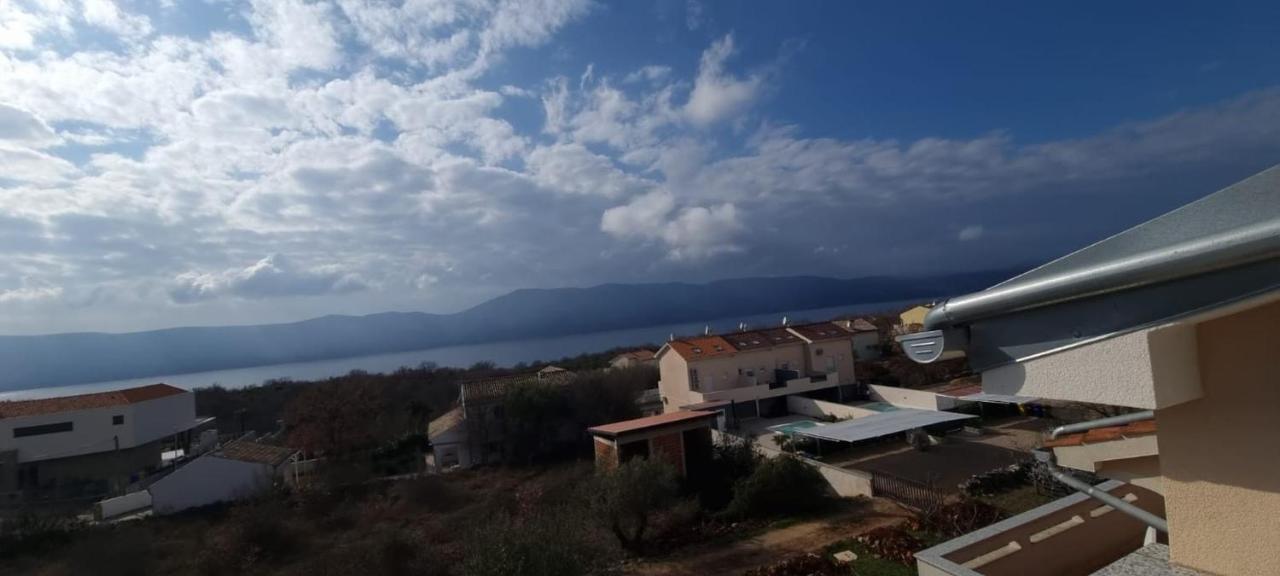 Apartmani Lanterna Krk Town Extérieur photo