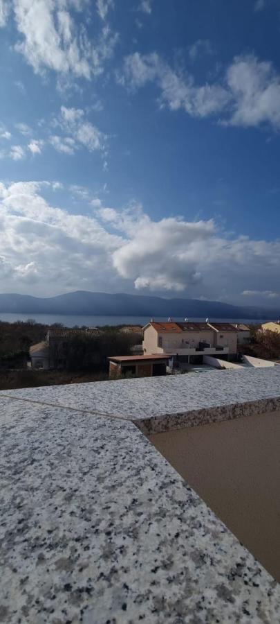 Apartmani Lanterna Krk Town Extérieur photo